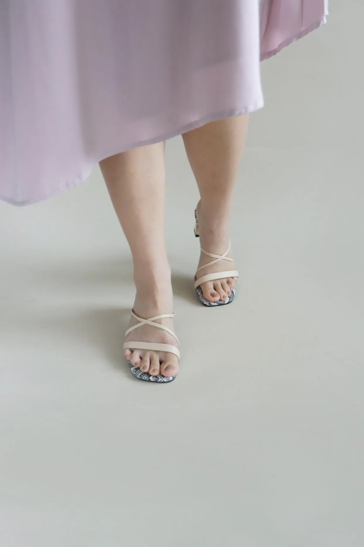 Anna Criss Cross Heels (Beige)