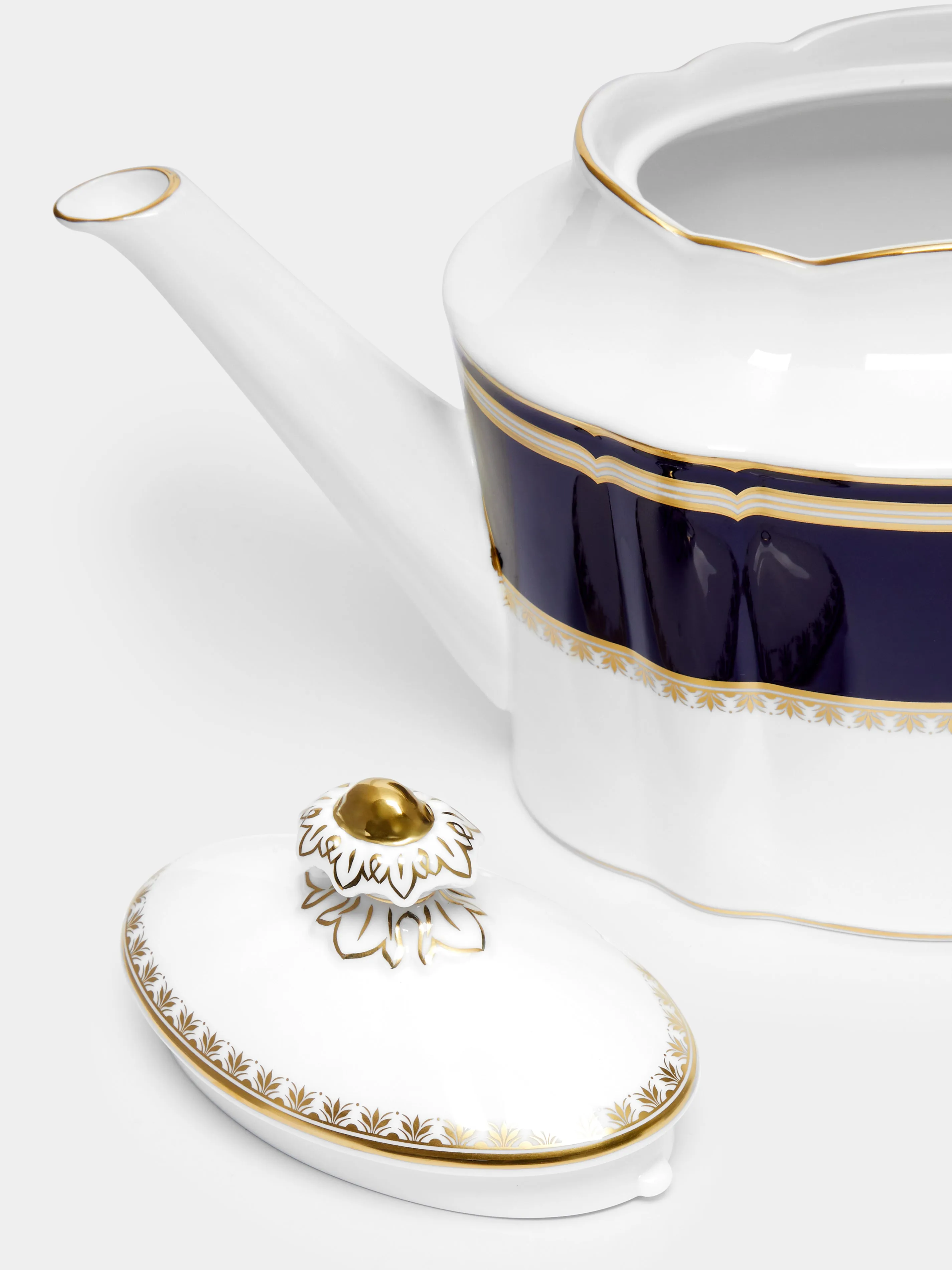Ashbourne Bone China Teapot