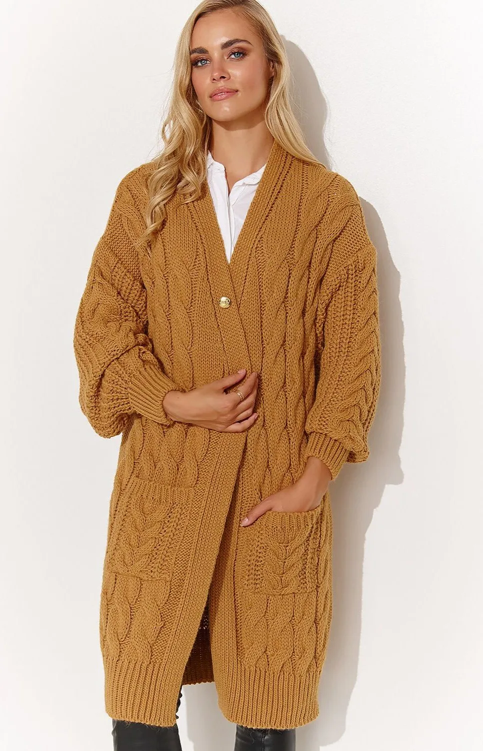 Long sleeves cozy warm cardigan